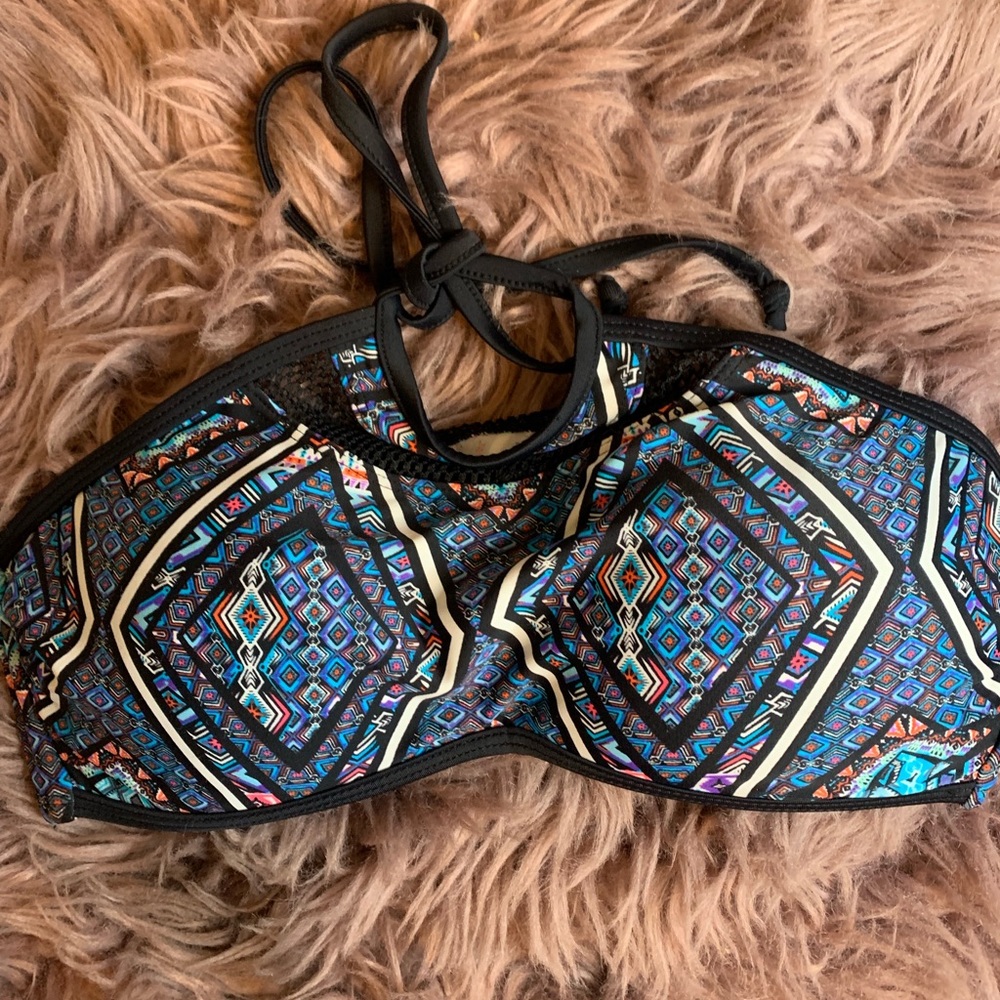 Bikini top